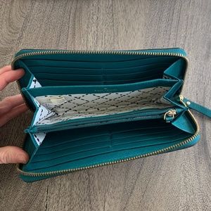 Kate Spade Green Wallet